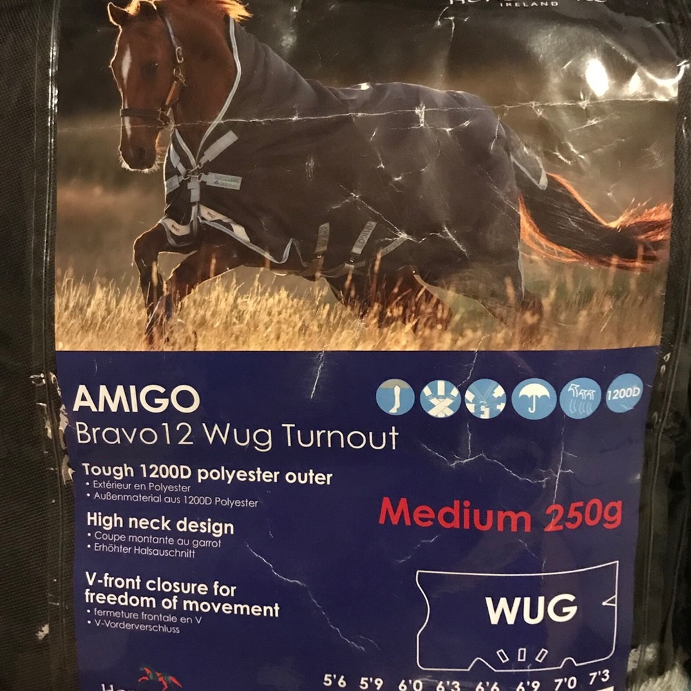 💎SOLD💎Amigo wug horse turnout blanket